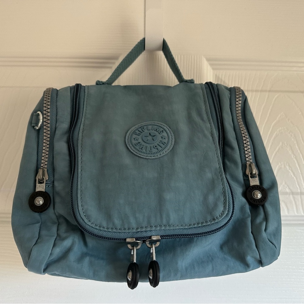 Kipling toiletries cosmetic bag